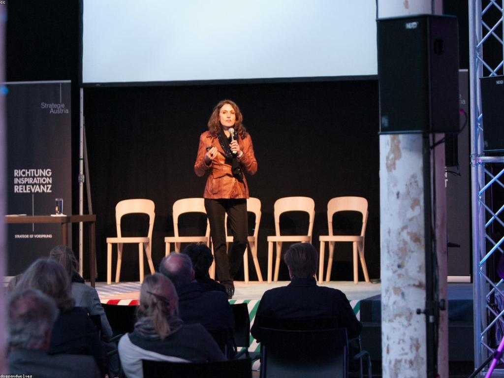 ការសម្រេចចិត្ត: ដំណើរទៅកាន់ការអភិវឌ្ឍន៍ផ្ទាល់ខ្លួន